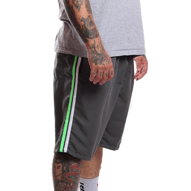 Bermuda Tactel Plus Com Bolsos e Vies Lateral